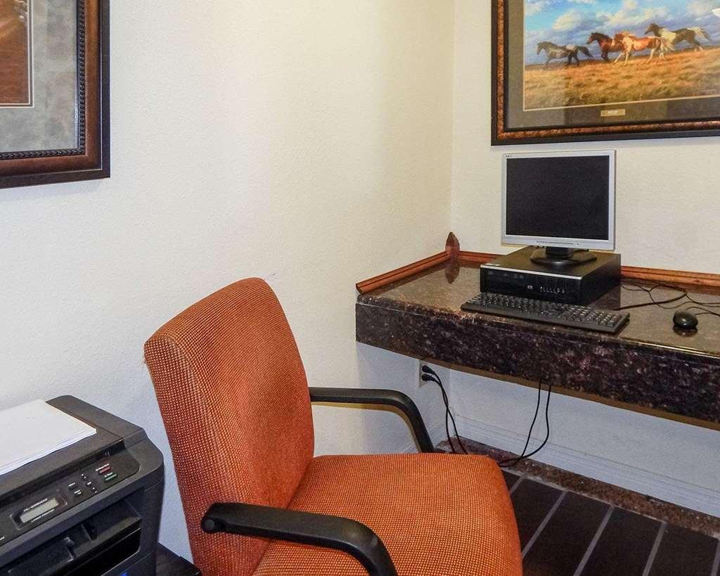 Quality Inn Chickasha Konforlar fotoğraf