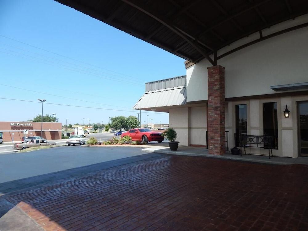 Quality Inn Chickasha Dış mekan fotoğraf